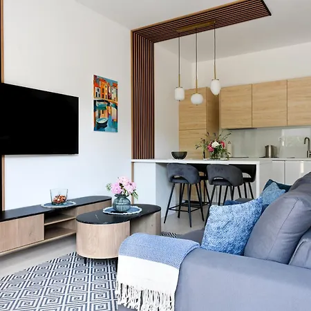 Apartament New Mauri 2 *